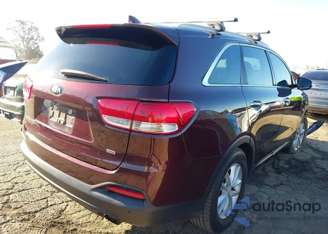 2018 Kia Sorento 2.4L Lx z USA, uszkodzony, nr VIN 5XYPG4A32JG349182